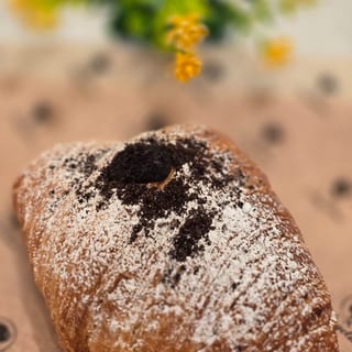 Black Sesame Croissant