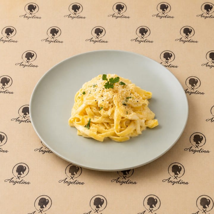 Fettuccine Alfredo.