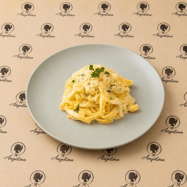 Fettuccine Alfredo.