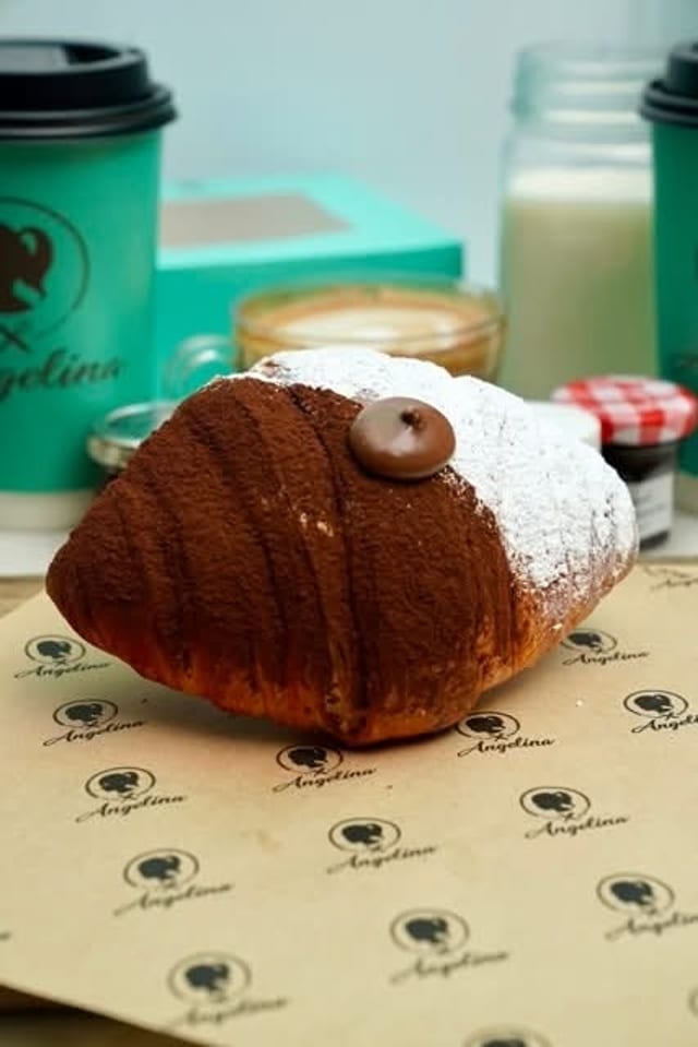 Nutella Rolly Croissant.