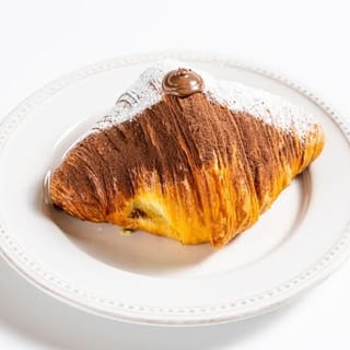 Nutella Rolly Croissant