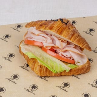 Ham, Mayo, Red Onion, Tomato & Arugula