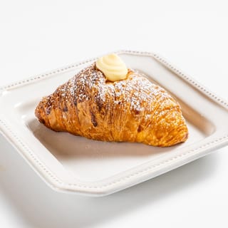 Mini Chantilly Croissant