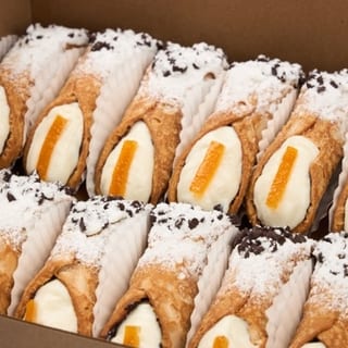 Southern Cannoli Platter