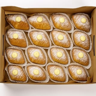 Chantilly Baby Croissant Platter