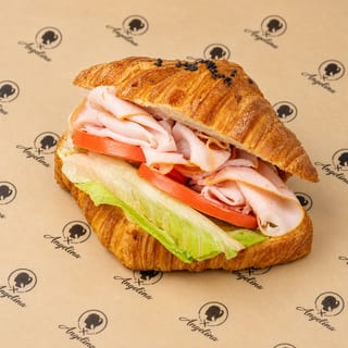 Turkey, Lettuce, Tomato & Cheese Croissant