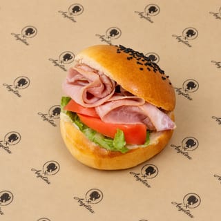 Ham, Tomato & Cheese Croissant