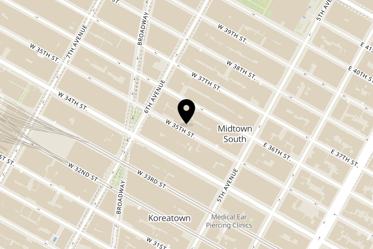 Map showing the location of Angelina Bakery Herald Square on 41 W 35th St in New York